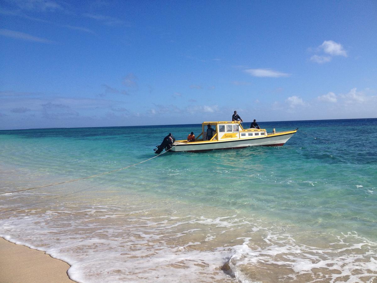 Serenity Beaches Resort Uoleva Island Exterior foto